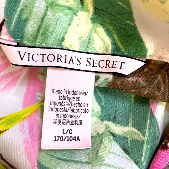 Victoria’s Secret tropical pink print sleep top - Picture 6 of 7